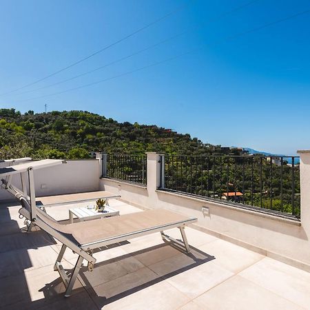 Casa Clementina Marciano Bed & Breakfast มัสซาลูเบรนเซ ภายนอก รูปภาพ